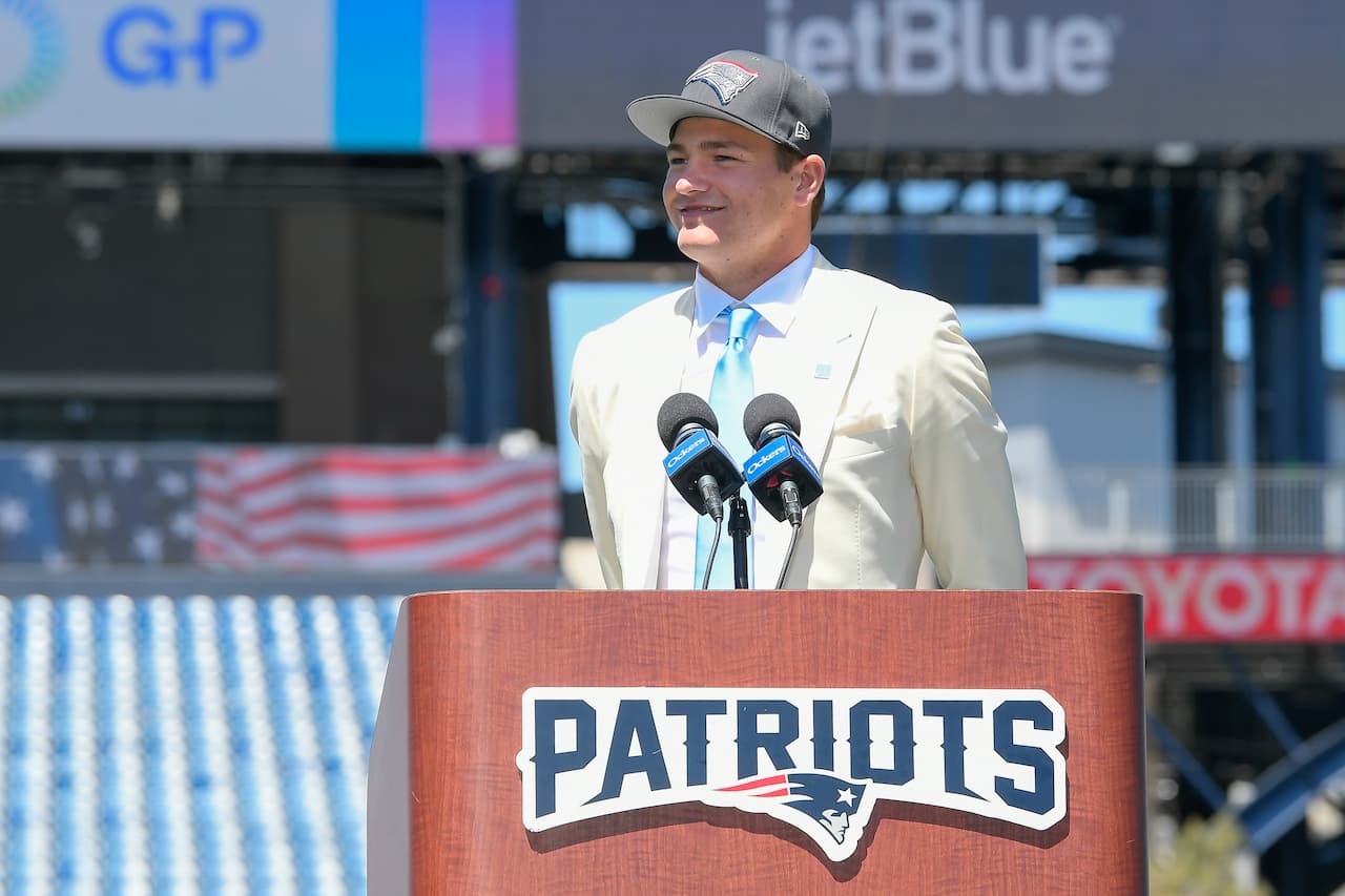Drake Maye's Fantasy Football Outlook as a Patriot The Weapons Maye